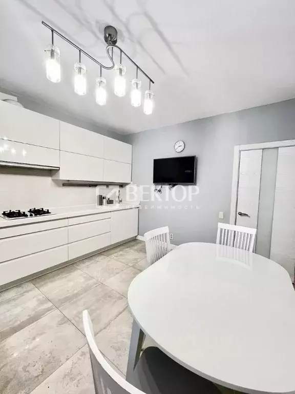 3-к кв. Костромская область, Кострома ул. Нижняя Дебря, 34 (93.7 м) - Фото 1