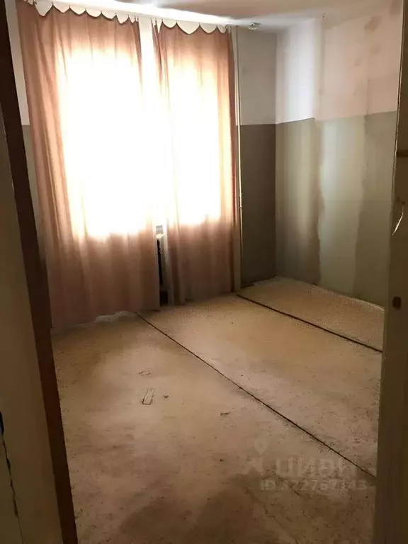 Помещение свободного назначения в Ямало-Ненецкий АО, Надым наб. Имени ... - Фото 1