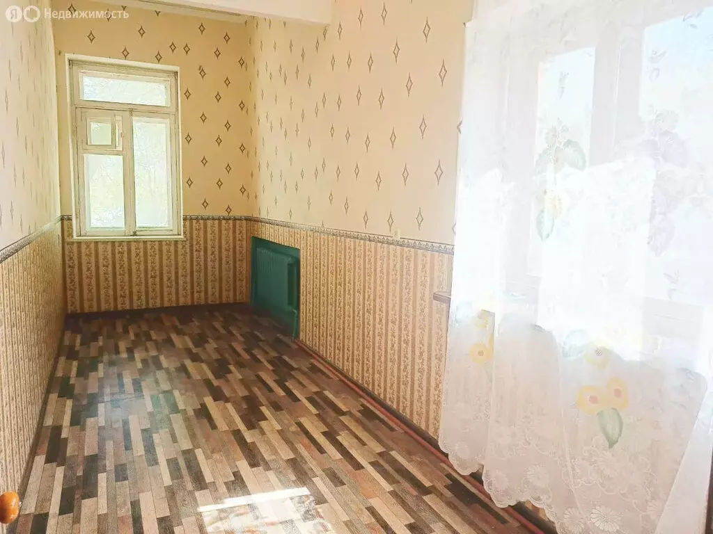 2-комнатная квартира: Красные Баррикады, Первомайская улица, 12Б (73.1 ... - Фото 1