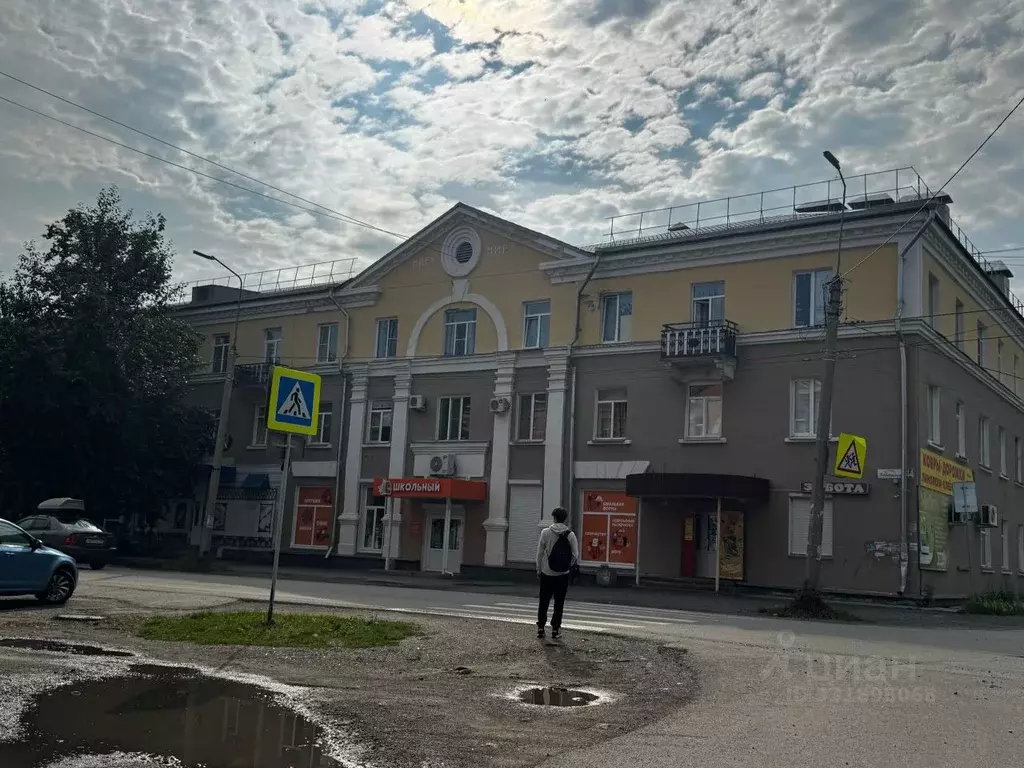 2-к кв. Челябинская область, Касли ул. Лобашова, 144 (44.2 м) - Фото 1