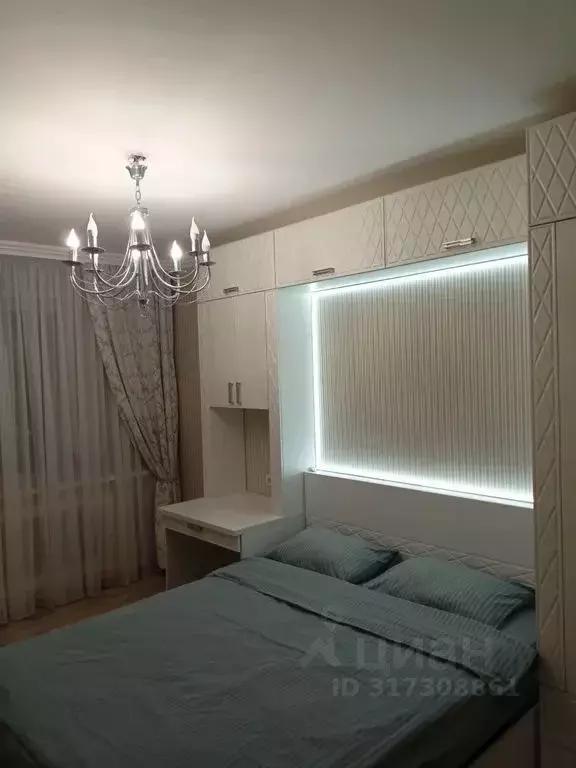 2-к кв. Татарстан, Казань ул. Рашида Вагапова, 15 (54.0 м) - Фото 0
