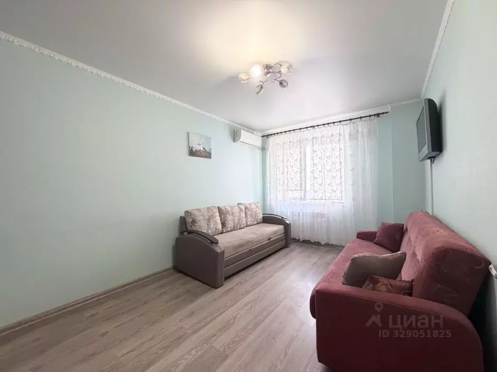1-к кв. Ростовская область, Аксай ул. Суворова, 21/32к1 (36.0 м) - Фото 1
