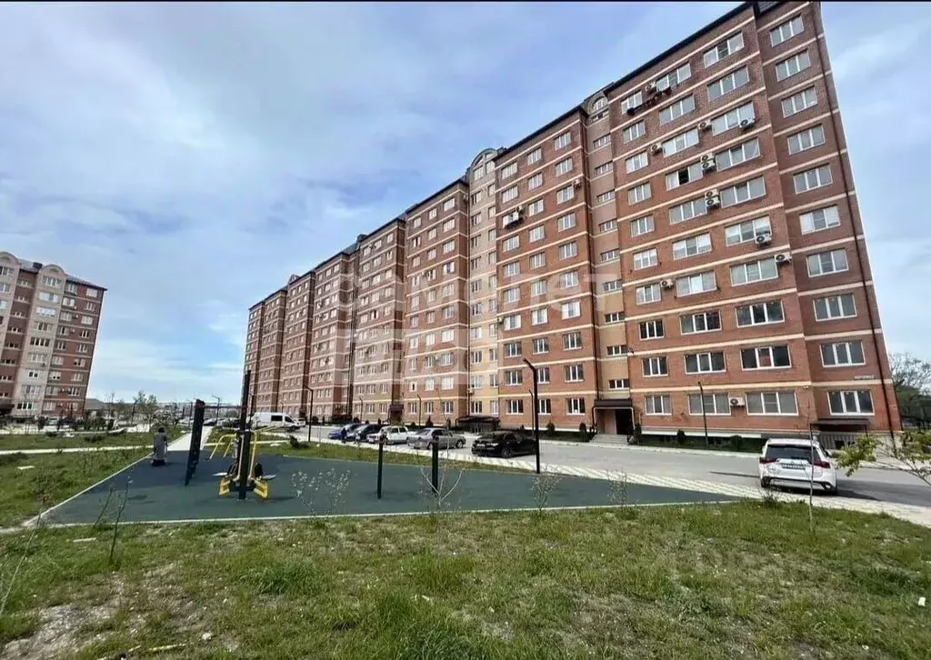 2-к кв. Дагестан, Каспийск ул. Приморская, 18А (68.9 м) - Фото 1