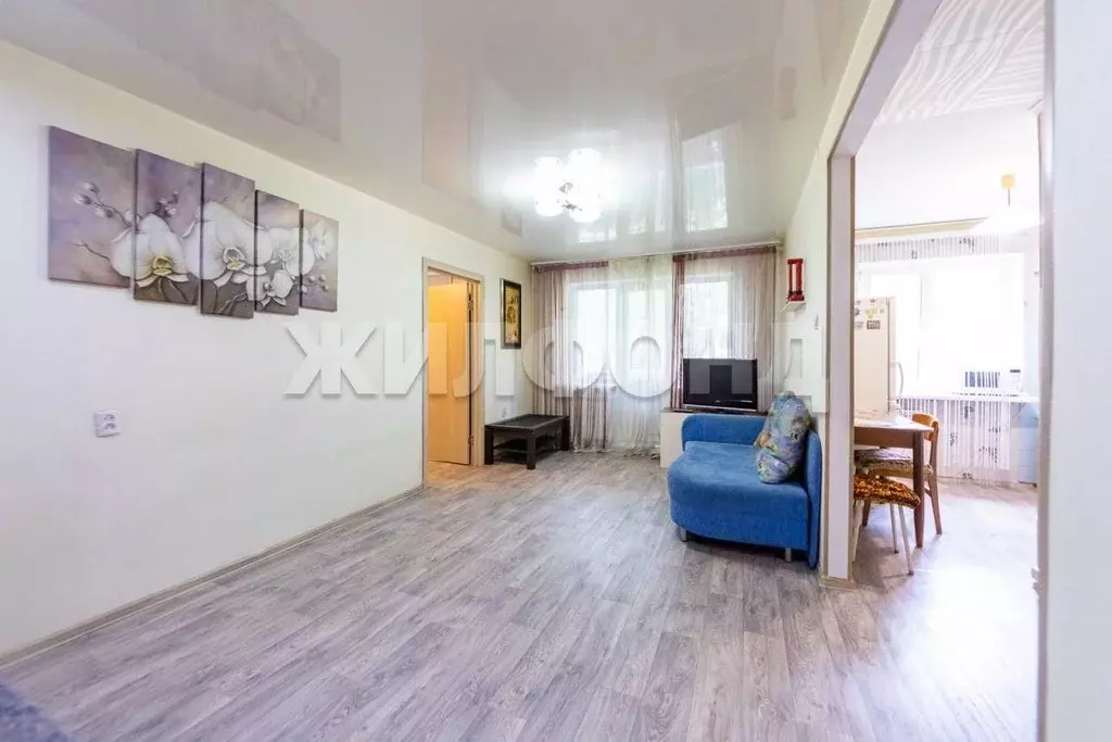 2-к кв. Хабаровский край, Хабаровск 1-й мкр, ул. Королева, 8А (47.0 м) - Фото 0