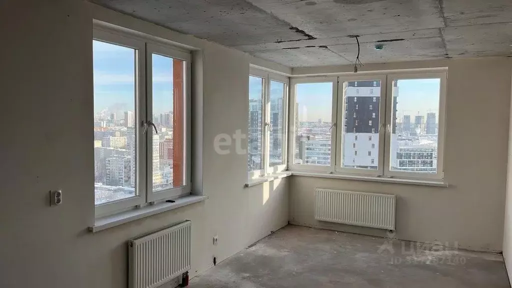 2-к кв. Свердловская область, Екатеринбург ул. Цвиллинга, 7 (66.0 м) - Фото 0
