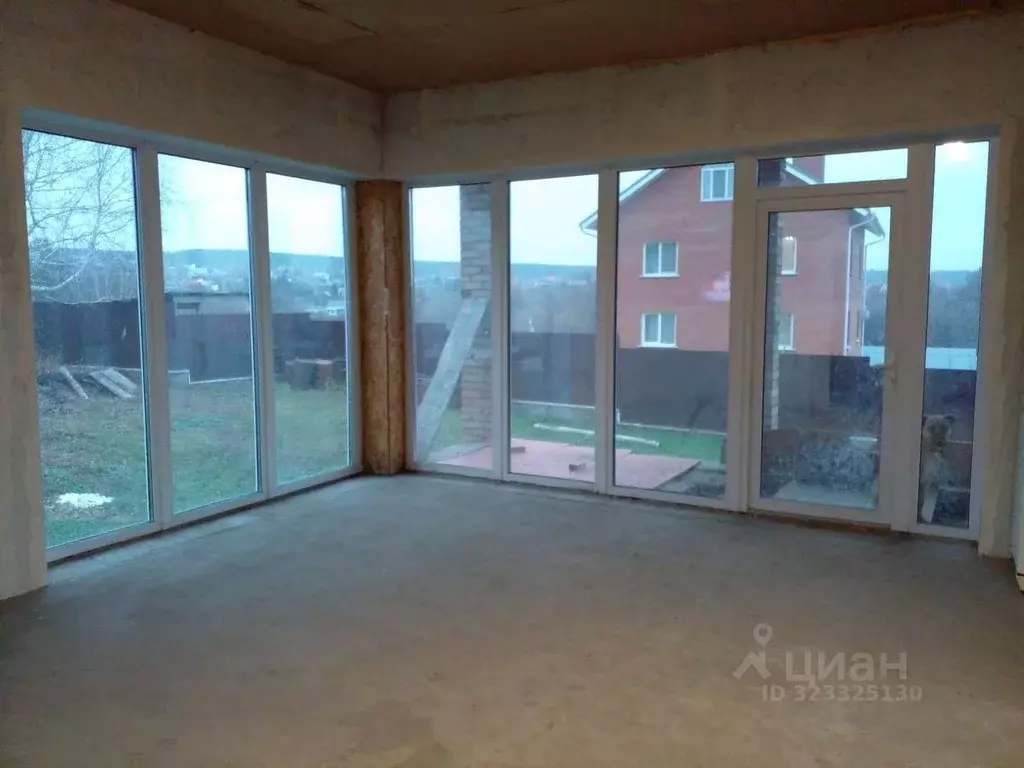 Коттедж в Самарская область, Красноярский район, с. Старая Бинарадка ... - Фото 1