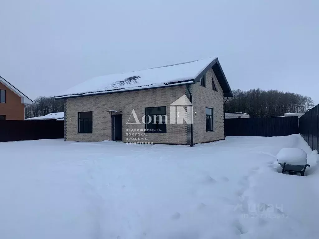 Дом в Ленинградская область, Ломоносовский район, Ропшинское с/пос, д. ... - Фото 1