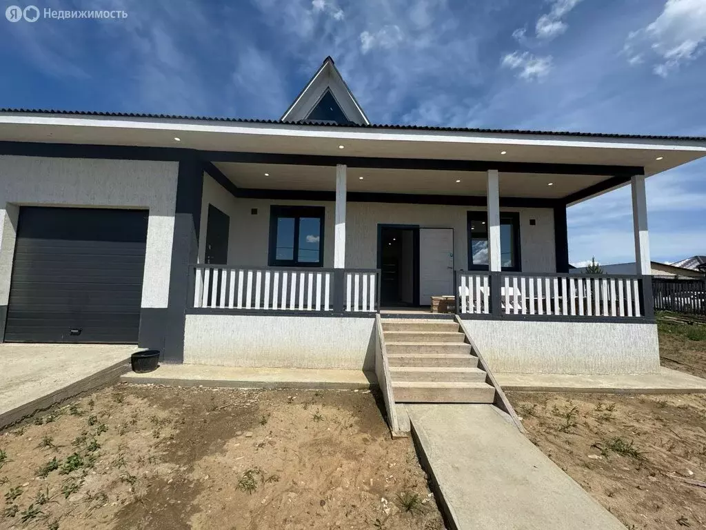 Дом в село Максимовщина, Степная улица, 14 (170 м) - Фото 0