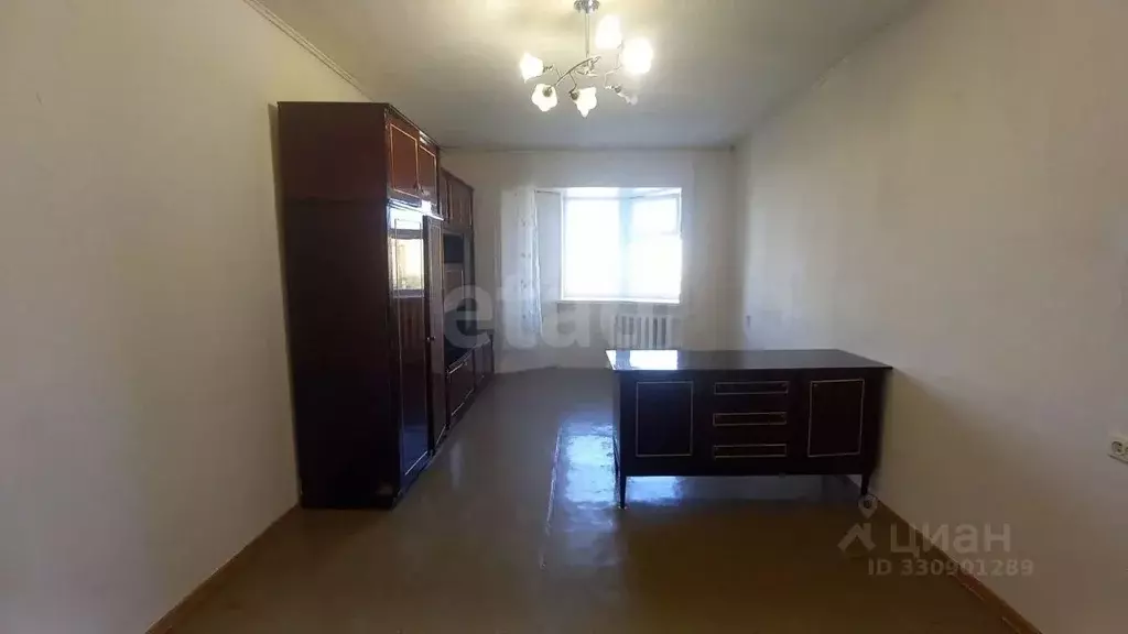 1-к кв. Ямало-Ненецкий АО, Новый Уренгой Сибирская ул., 17А (37.5 м) - Фото 1