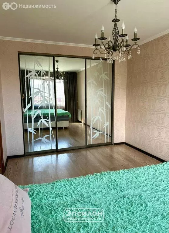 2-комнатная квартира: Курск, проспект Вячеслава Клыкова, 39 (61.24 м) - Фото 0