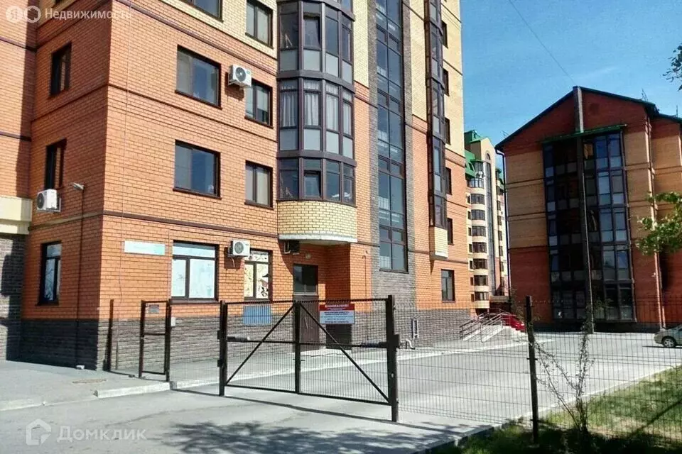 2-комнатная квартира: Барнаул, улица Никитина, 133 (63 м) - Фото 2