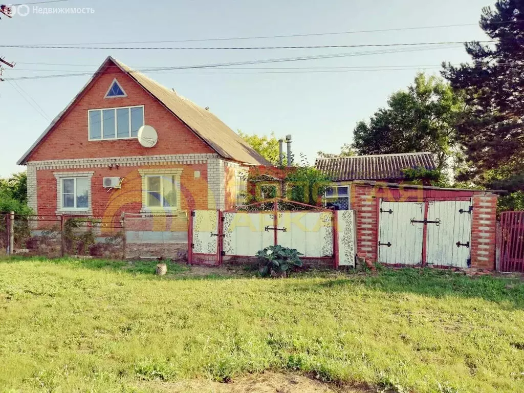Дом в посёлок Таманский, Заводская улица (97.5 м) - Фото 0