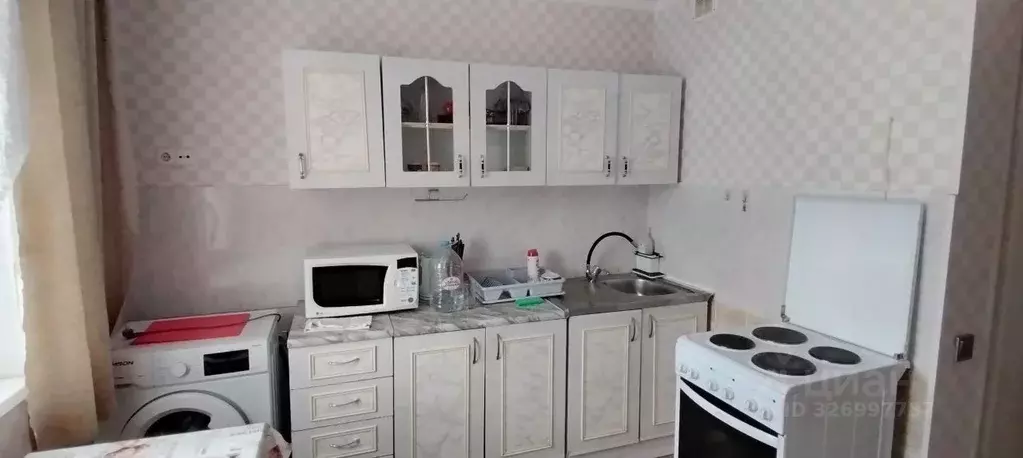 2-к кв. Крым, Щелкино Ленинский район, 2-й мкр, 77 (46.0 м) - Фото 1