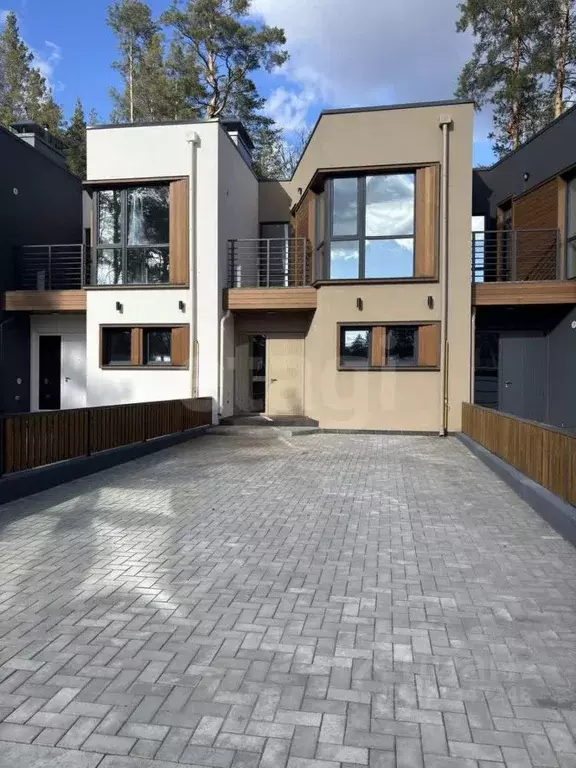 Дом в Марий Эл, Звениговский район, Кокшайское с/пос, База отдыха ... - Фото 1