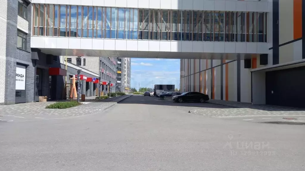 Гараж в Тюменская область, Тюмень ул. Алматинская, 2 (13 м) - Фото 1