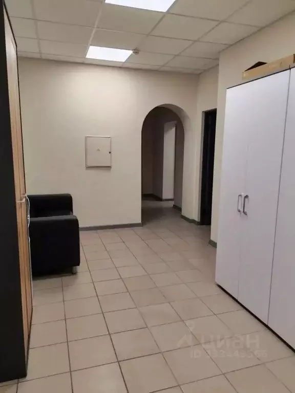 Помещение свободного назначения в Татарстан, Казань ул. Академика ... - Фото 2