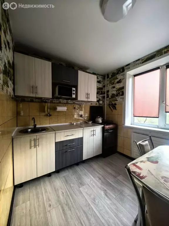 2-комнатная квартира: Курган, жилой район Заозёрный, 6-й микрорайон, ... - Фото 2