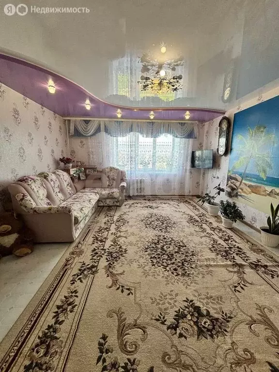 3-комнатная квартира: Нефтекамск, улица Ленина, 64 (72.9 м) - Фото 1