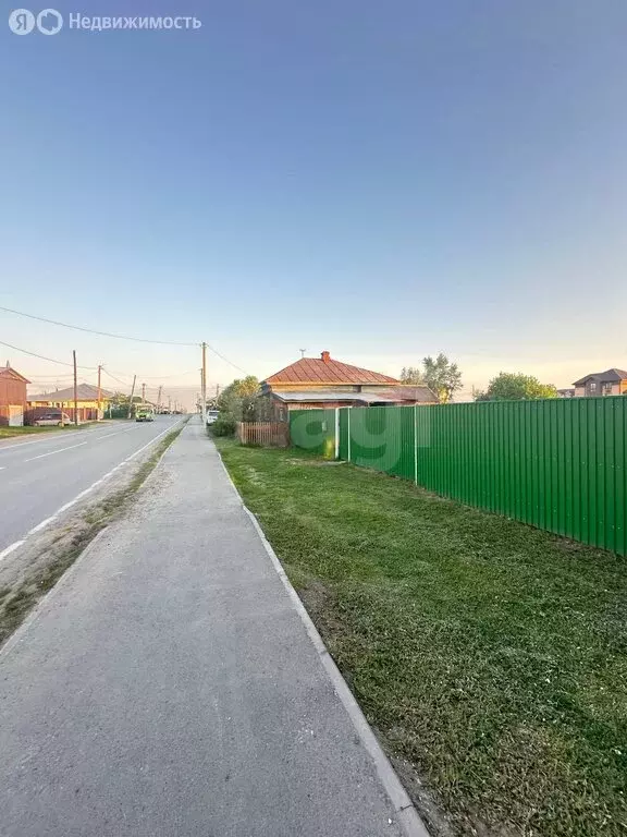 Дом в село Ембаево, Трактовая улица (42 м) - Фото 2