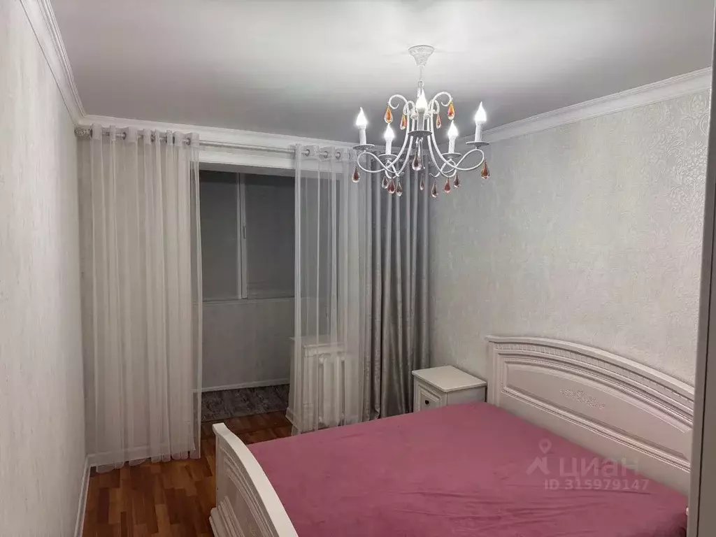 3-к кв. Чеченская республика, Грозный ул. А.А. Айдамирова, 141к6 (70.0 ... - Фото 1