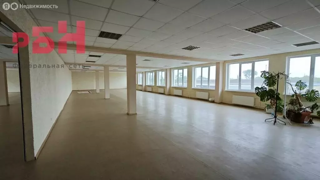 Помещение свободного назначения (650 м) - Фото 1
