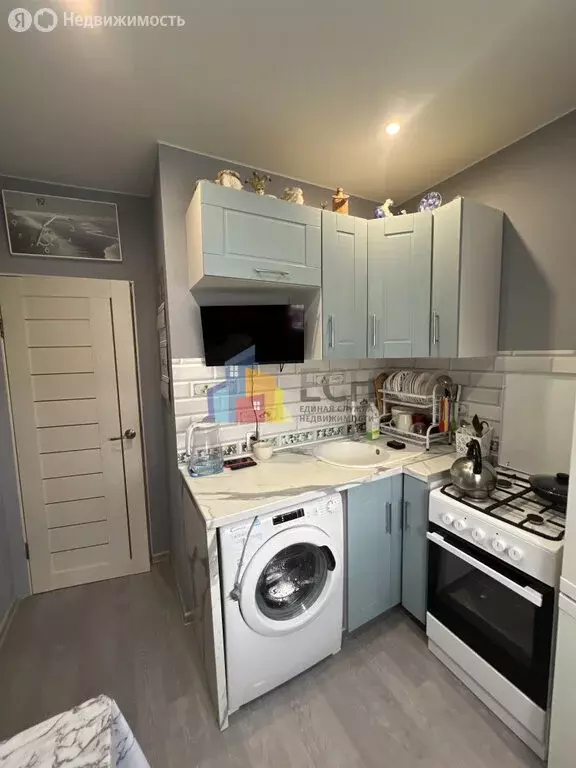 3-комнатная квартира: Суворов, Тульская улица, 9 (58.2 м) - Фото 1