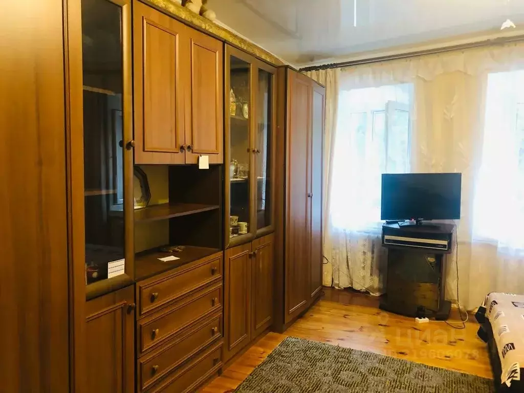Комната Крым, Алупка ул. Имени Розы Люксембург, 30 - Фото 1