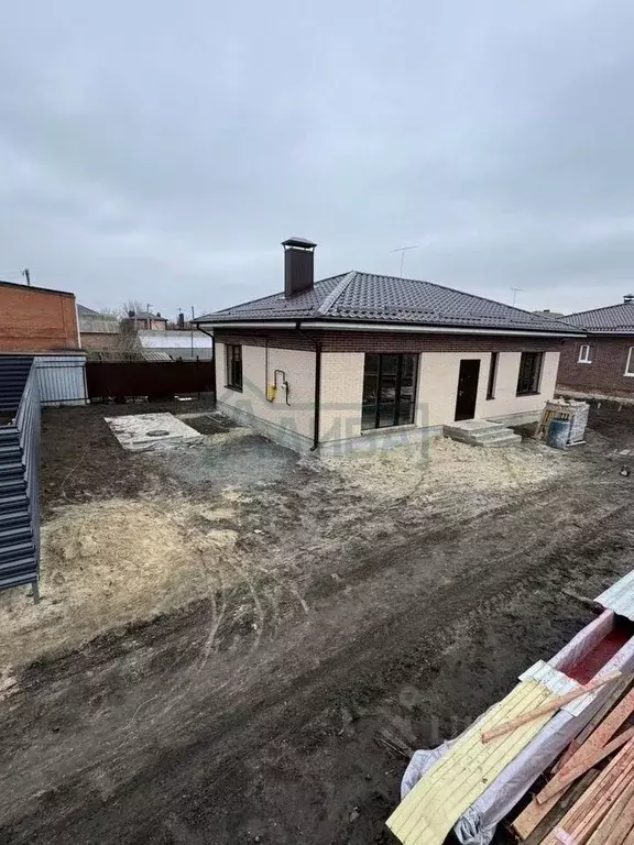 Дом в Ростовская область, Азовский район, Поселок Красный сад ул. ... - Фото 0