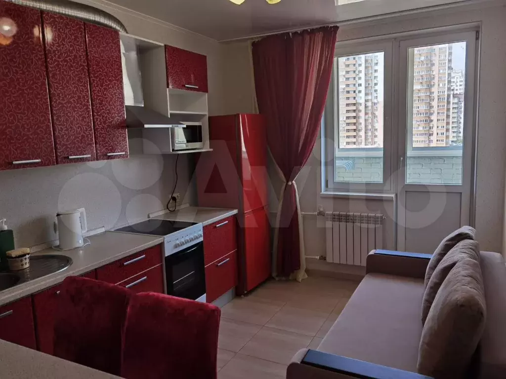 1-к. квартира, 38,5 м, 9/16 эт. - Фото 0