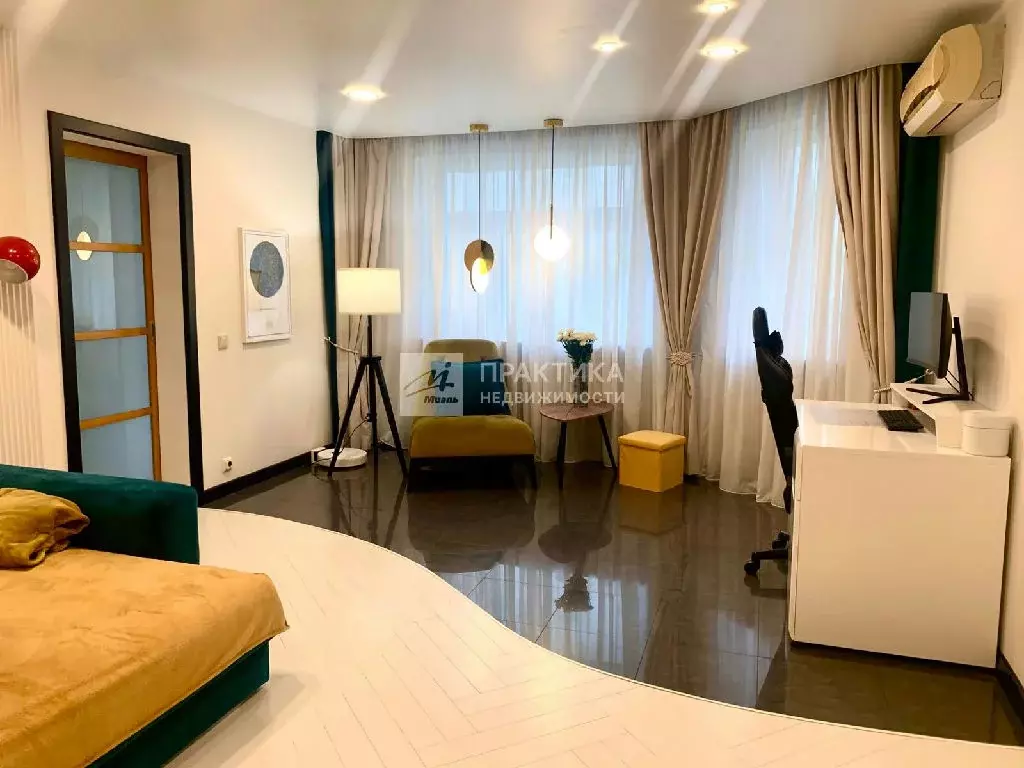 Продается 2-комнатная квартира - Фото 1