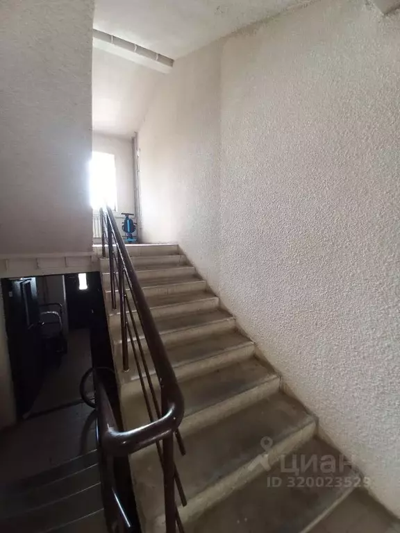 1-к кв. Калужская область, Бабынинский район, Воротынск городское ... - Фото 2