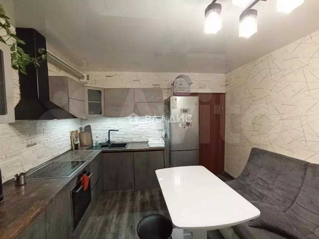 3-к. квартира, 70 м, 1/11 эт. - Фото 0