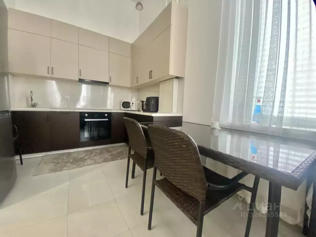 2-к кв. Московская область, Одинцово ул. Каштановая, 14к1 (56.0 м) - Фото 0