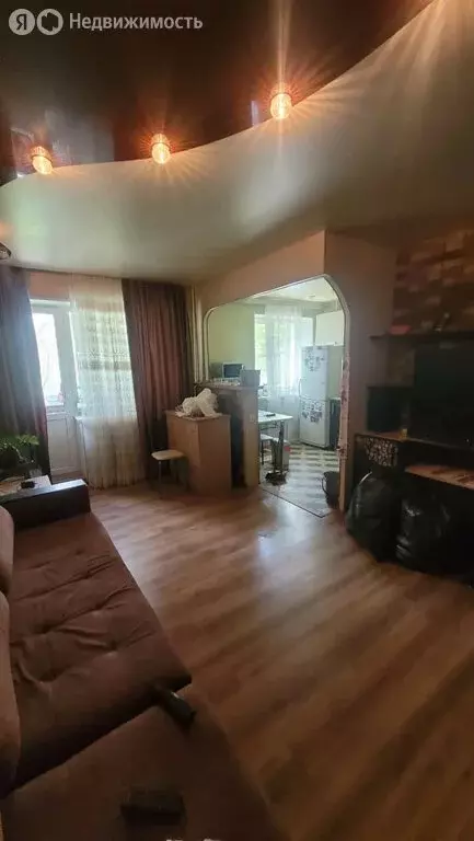3-комнатная квартира: Волгоград, улица Ломакина, 3 (60 м) - Фото 0