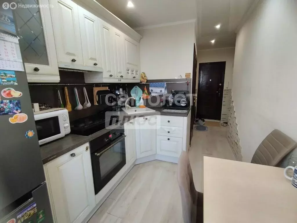 3-комнатная квартира: Тобольск, 4-й микрорайон, 18 (63 м) - Фото 1