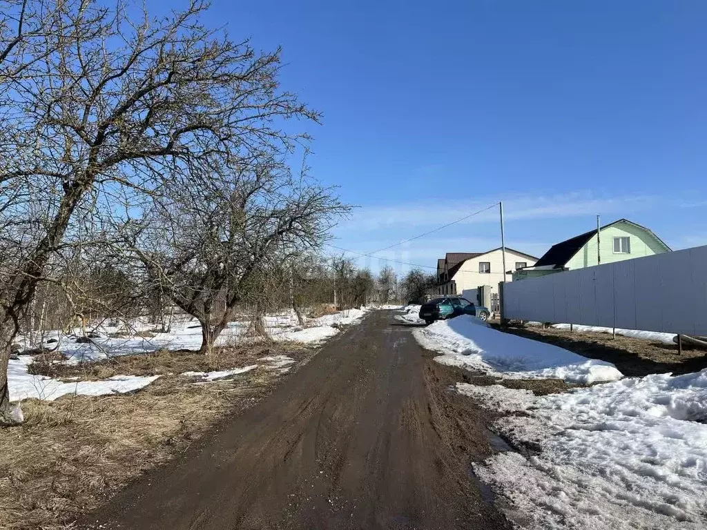 Участок в Смоленская область, Ярцево ул. Братьев Лобасовых (12.0 сот.) - Фото 1