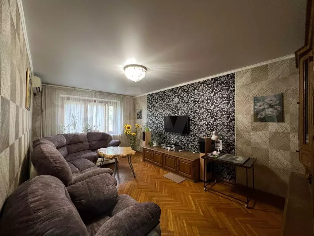 3-к. квартира, 65 м, 2/5 эт. - Фото 0