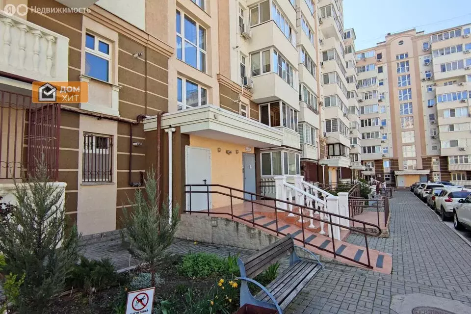 1-комнатная квартира: Севастополь, Античный проспект, 10 (50.4 м) - Фото 1