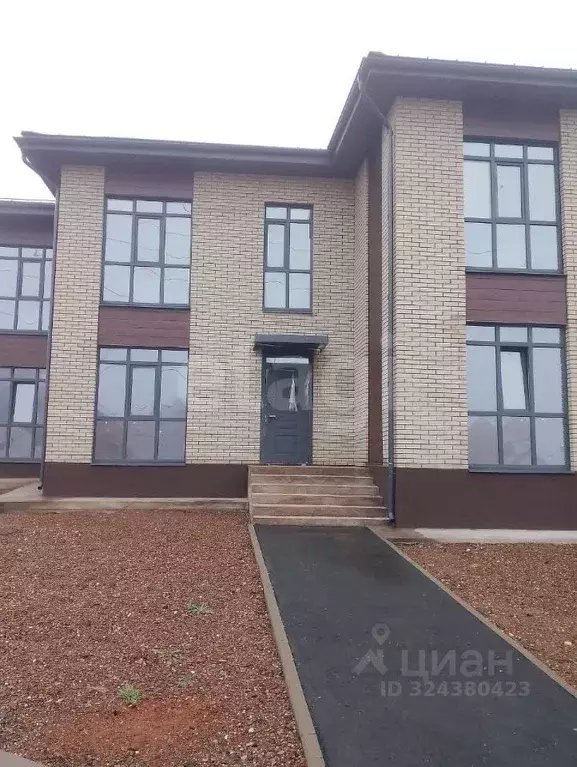 Таунхаус в Оренбургская область, Оренбург ул. Нижняя, 4 (109 м) - Фото 1