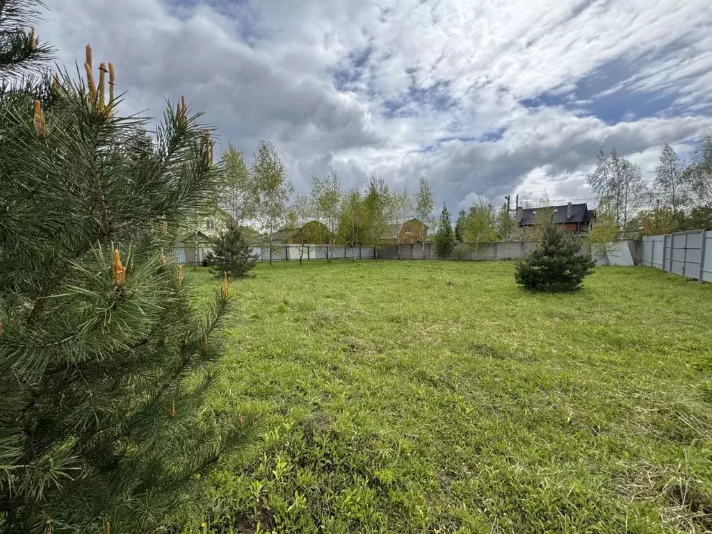 Участок в Московская область, Наро-Фоминский городской округ, д. ... - Фото 1