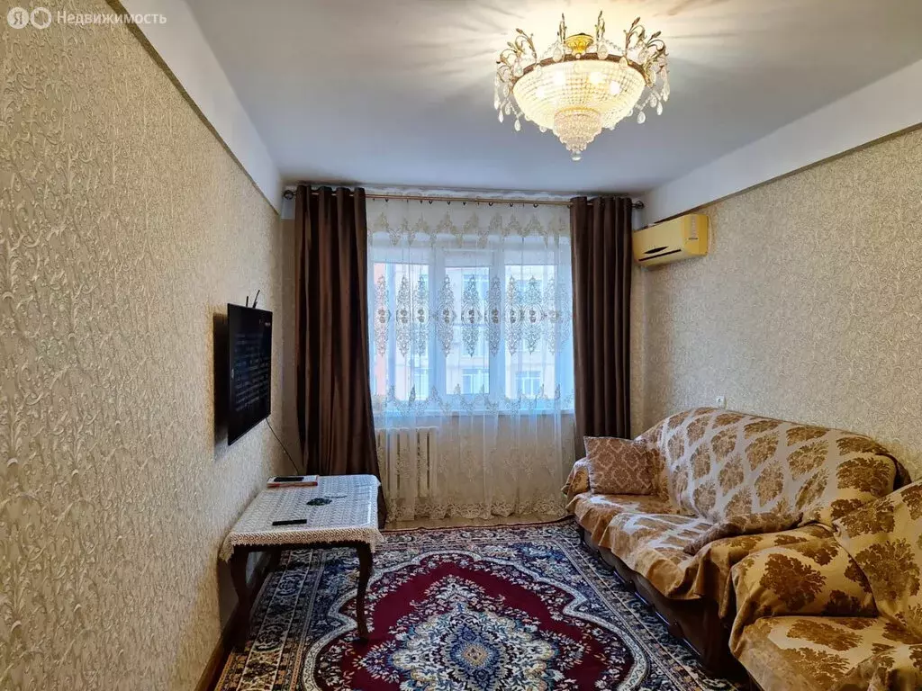 2-комнатная квартира: Махачкала, проспект Насрутдинова, 30Ак5 (52 м) - Фото 0