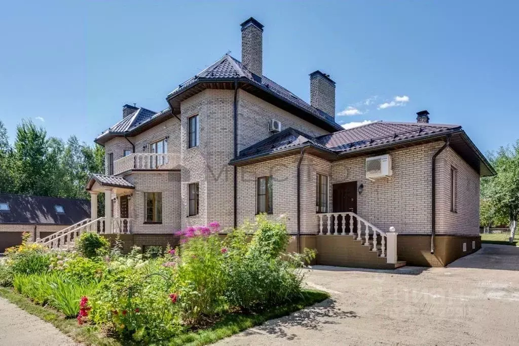 Дом в Московская область, Одинцовский городской округ, д. Сколково  ... - Фото 0