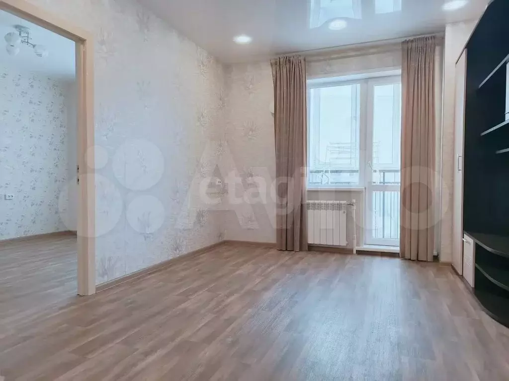 4-к. квартира, 66,1 м, 1/6 эт. - Фото 1
