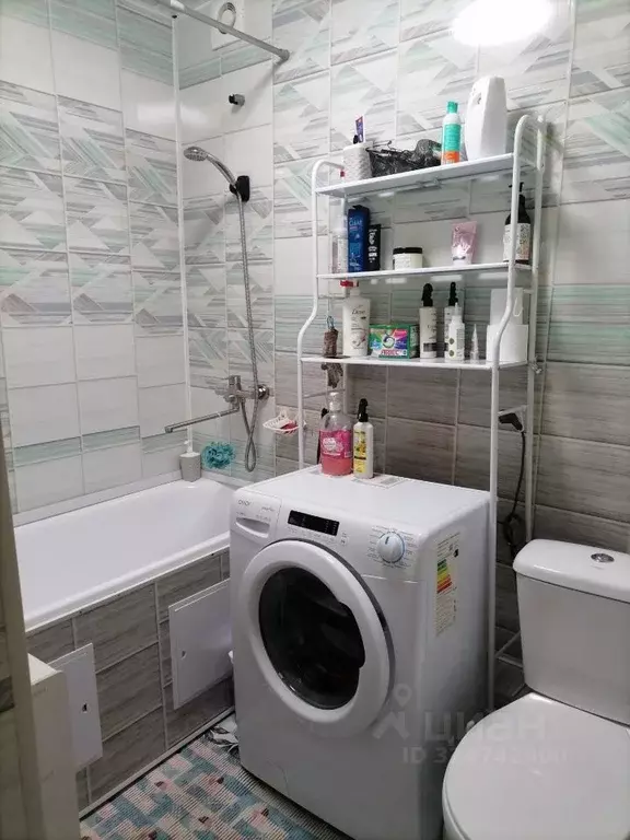 2-к кв. Омская область, Омск ул. 50 лет ВЛКСМ, 2Б (47.0 м) - Фото 1