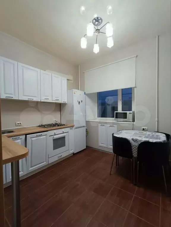 2-к. квартира, 60 м, 3/5 эт. - Фото 0