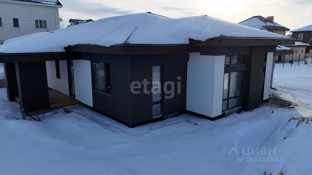 Дом в Свердловская область, Екатеринбург муниципальное образование, ... - Фото 1