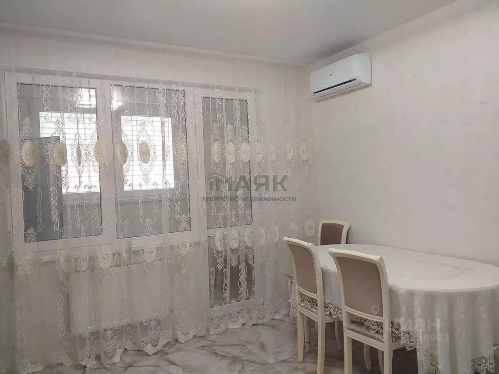 2-к кв. Краснодарский край, Анапа ш. Супсехское, 4к3 (69.0 м) - Фото 2