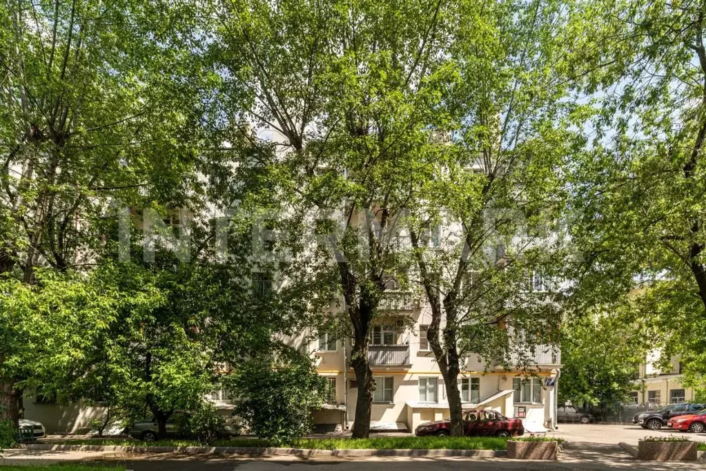 3-к кв. Москва ул. Плющиха, 9А (61.4 м) - Фото 0