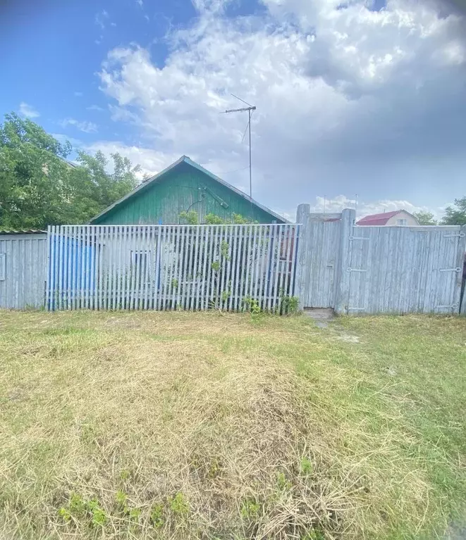 Дом в Омская область, Омск пер. 3-й Материальный (33 м) - Фото 1