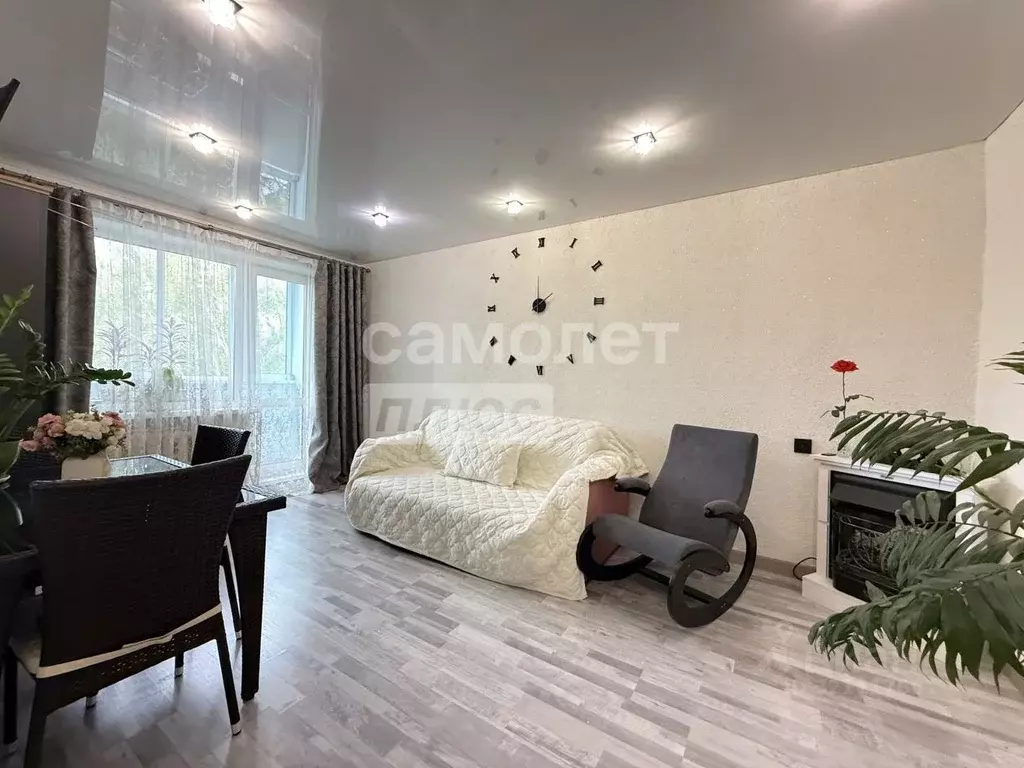 3-к кв. Иркутская область, Иркутск ул. Ярославского, 234 (59.0 м) - Фото 0